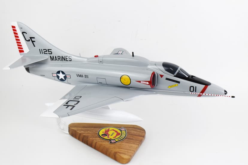 VMA-211 Wake Island Avengers A-4E (1973) Model