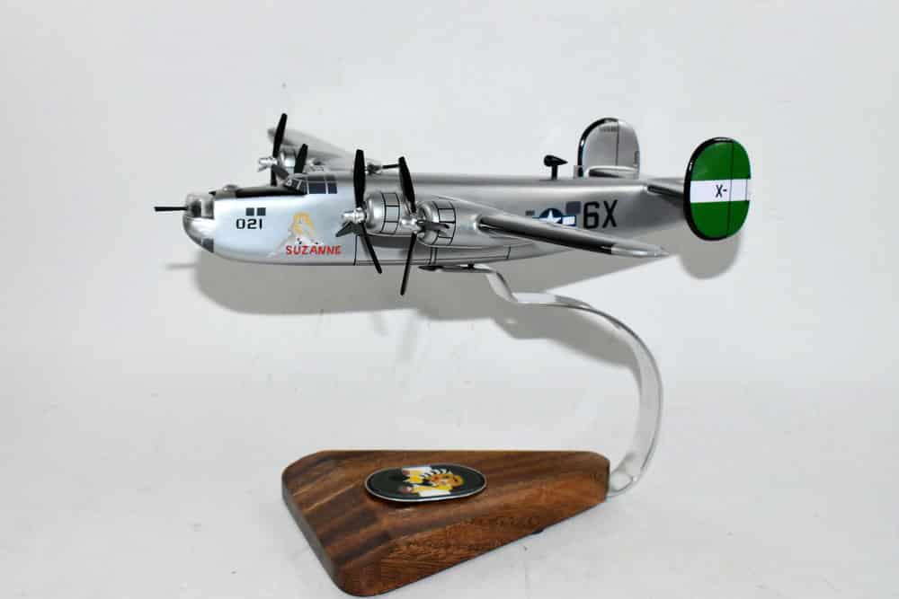 491st BG, 854 BS Suzanne B-24L Model