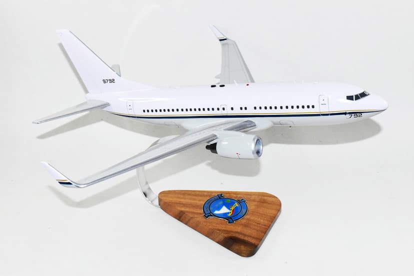 VR-51 Windjammers C-40A Clipper Model