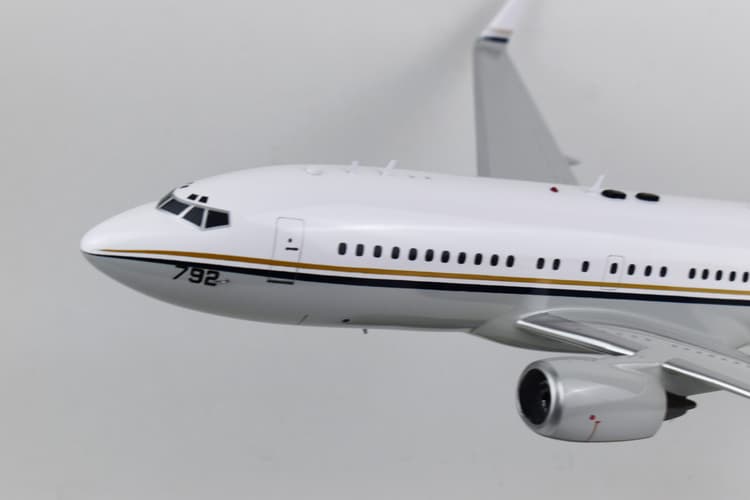 VR-51 Windjammers C-40A Clipper Model