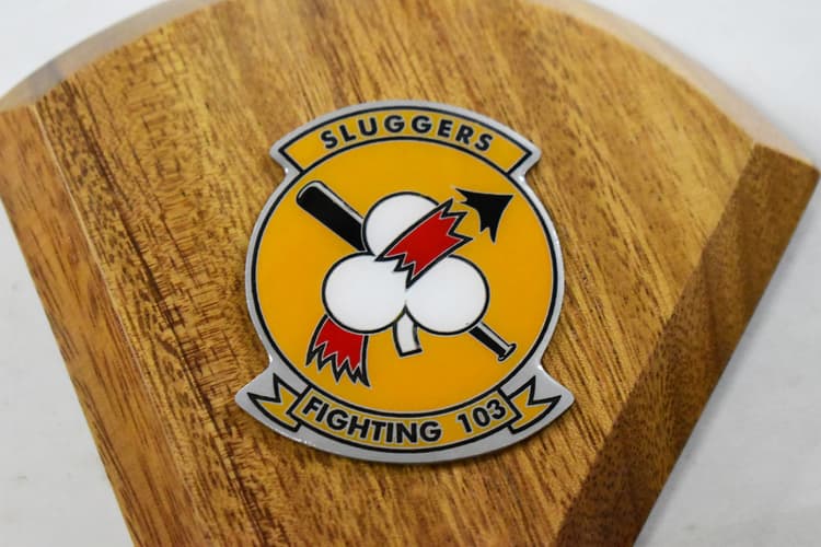 VF-103 Sluggers USS Saratoga F-4J Model