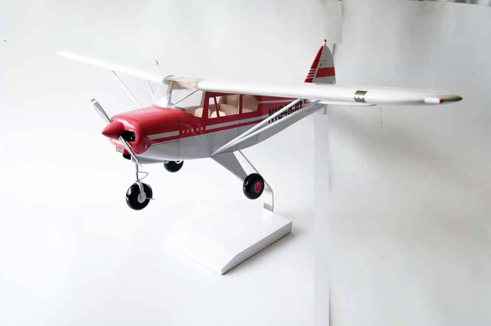 Piper Tri Pacer Pasadena Rose 1957 Model
