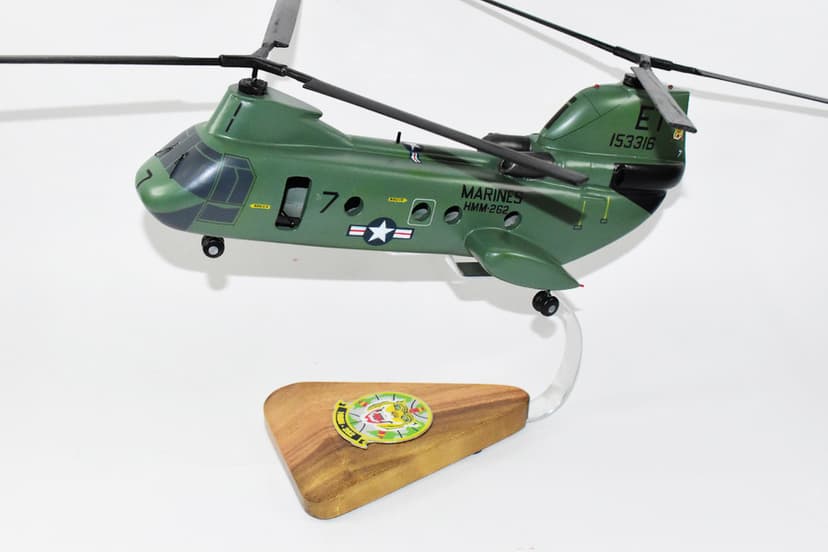 HMM-262 Flying Tigers 1968 153316 CH-46 Model