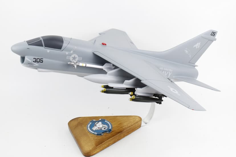 VA-83 Rampagers 1986 USS Saratoga A-7e Corsair II Model