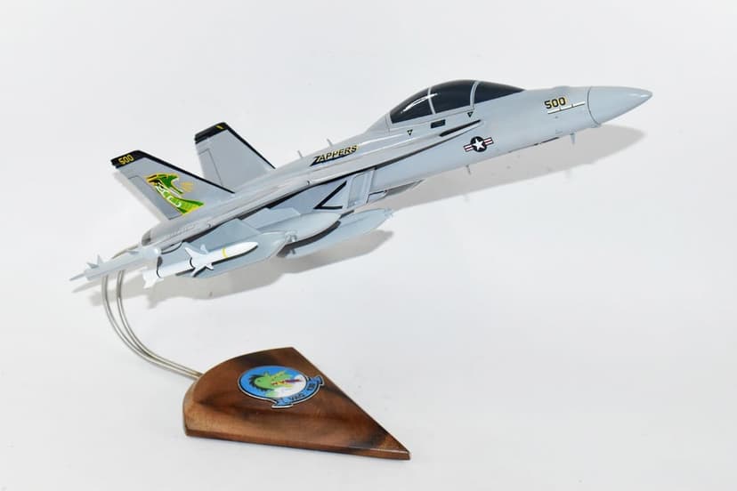 VAQ-130 Zappers 2021 EA-18G Model
