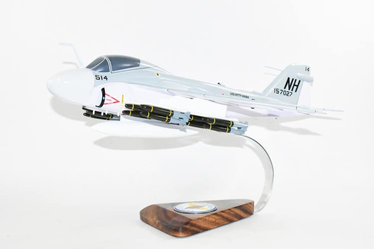 VA-75 Sunday Punchers USS Kitty Hawk 1968 157027 A-6A Model
