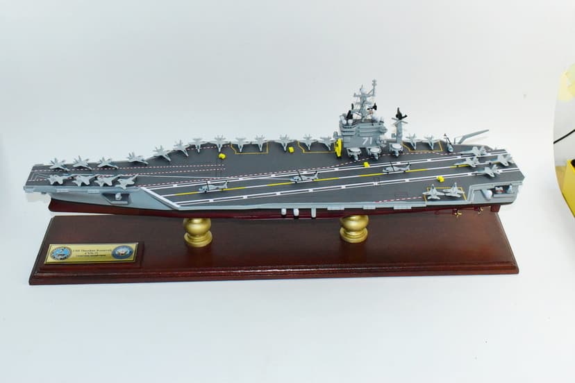 USS Theodore Roosevelt (CVN-71) 24 inch Model