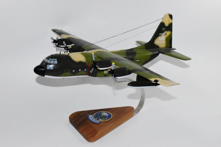 95th AS Flying badgers 440th AW 1974 C-130A Model
