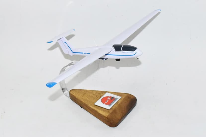 Blanik L-23 Glider (N816S) Model