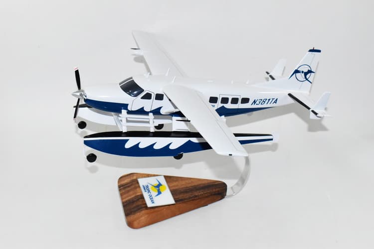 Cessna Caravan,18" Mahogany Scale Model