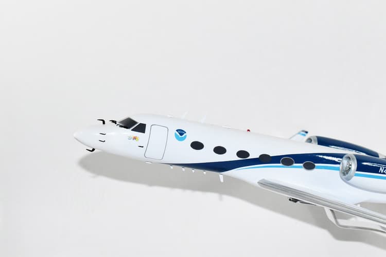 Gulfstream GIV:NOAA Hurricane Hunters, GIV