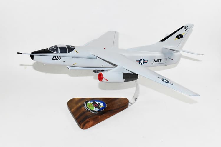 VQ-1 World Watchers (1984) EA-3B