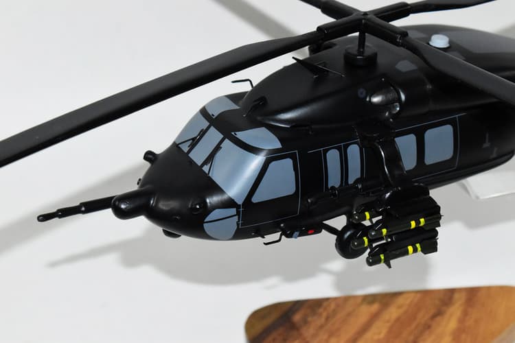 Sikorsky® UH-60 Black Hawk®, Black Version