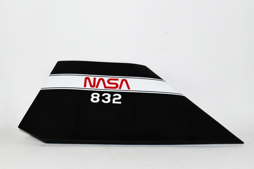 Lockheed Martin® SR-71 Blackbird®, NASA 832 Tailflash