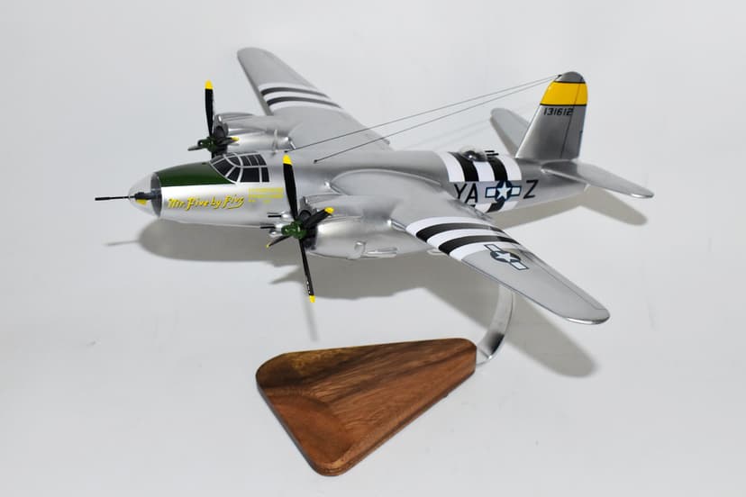 B-26 Maurader, 555th Bomb Squadron, Mr Five by Five, 18 inch model