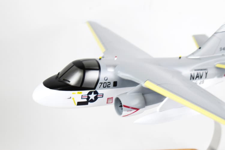 Lockheed Martin® S-3A Viking Gamblers (1986) VS-28 Model