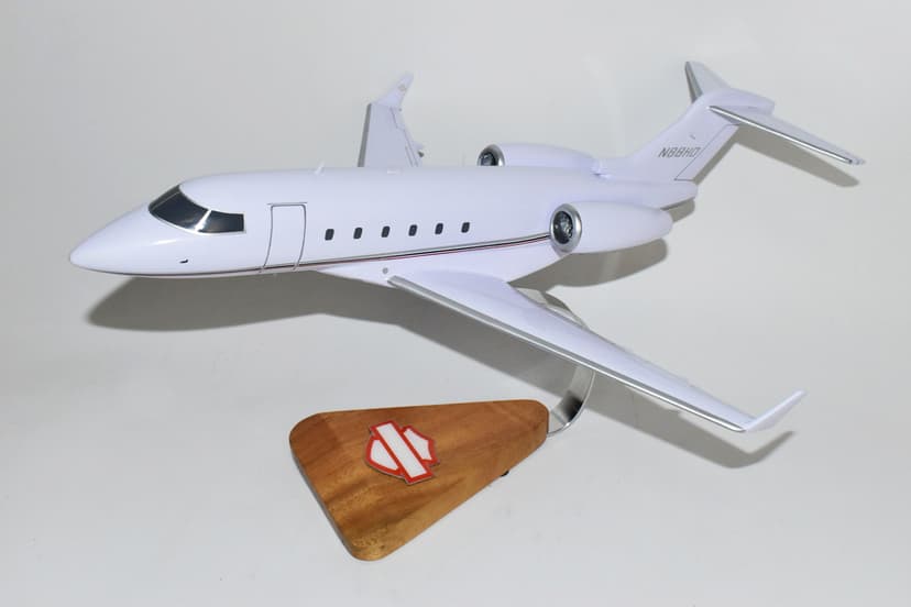 Challenger 300, N88HD, 18-inch Mahogany Model