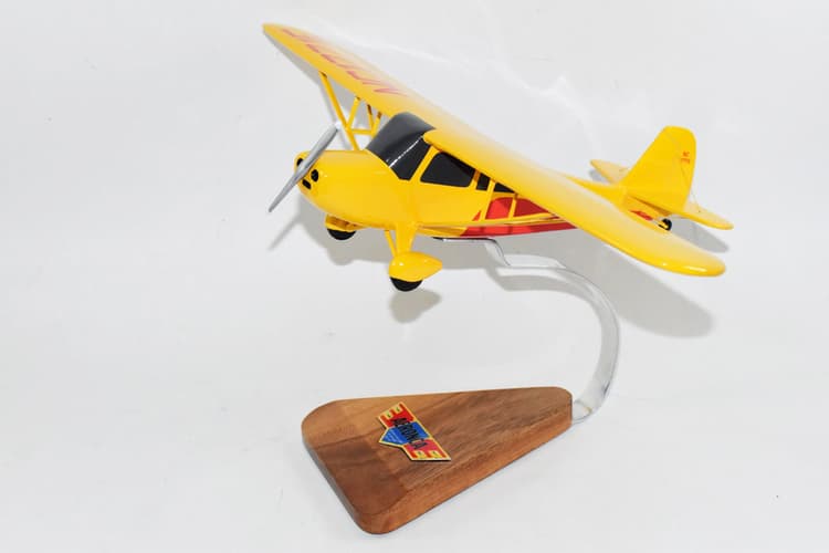 Aeronca Champ 1940s 18in Mahogany Model