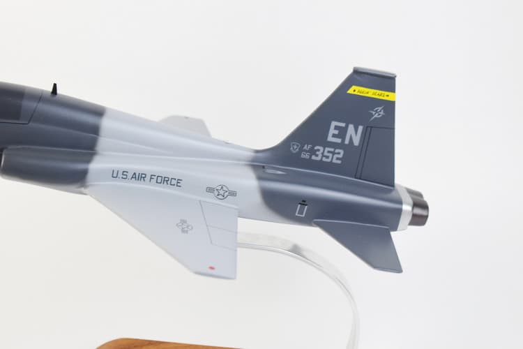 90th FTS Boxin' Bears, T-38C Talon Model