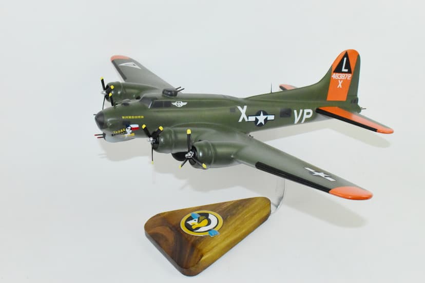 553rd BS, 381st Bomb Group Texas Raiders, B-17 Model