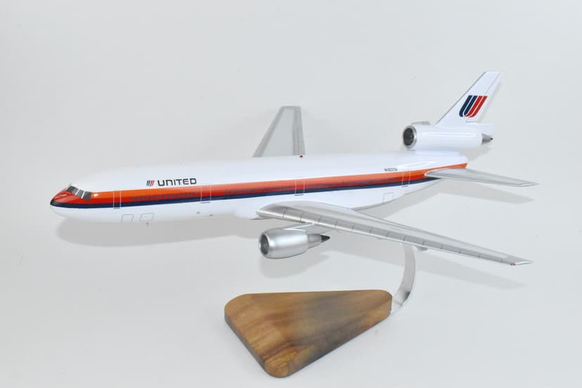 United 1986 DC-10-10, 18 inch Mahogany Model