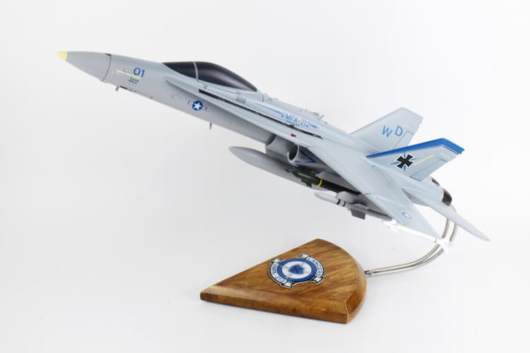 VMFA-212 Lancers 2007 FA-18C Model