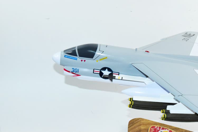 VA-113 Stingers A-7 Corsair Model