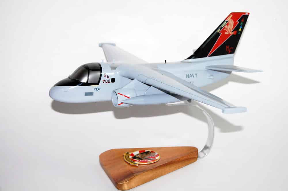 VS-21 Fighting Redtails S-3b 700 model