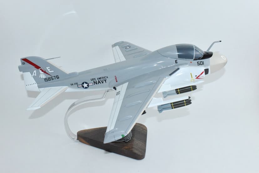 VA-176 Thunderbolts A-6 (1976) Intruder Model