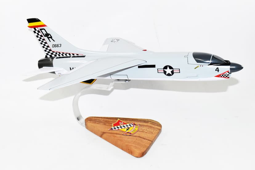 VMF-312 Checkerboards F-8 (1964) Model