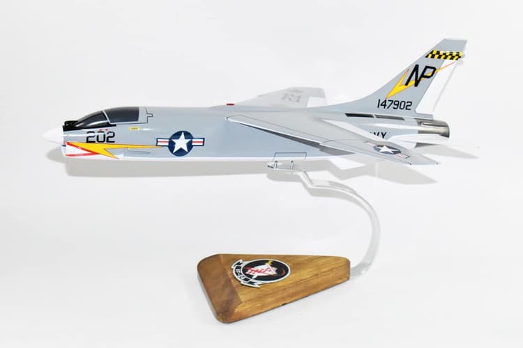 VF-24 Red Checkertails F-8 Model