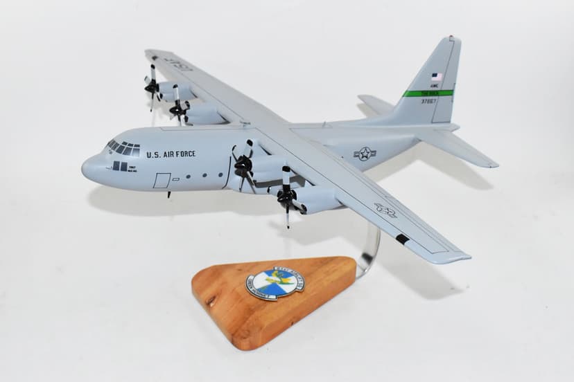 Lockheed Martin C-130H, 61st Airlift Squadron