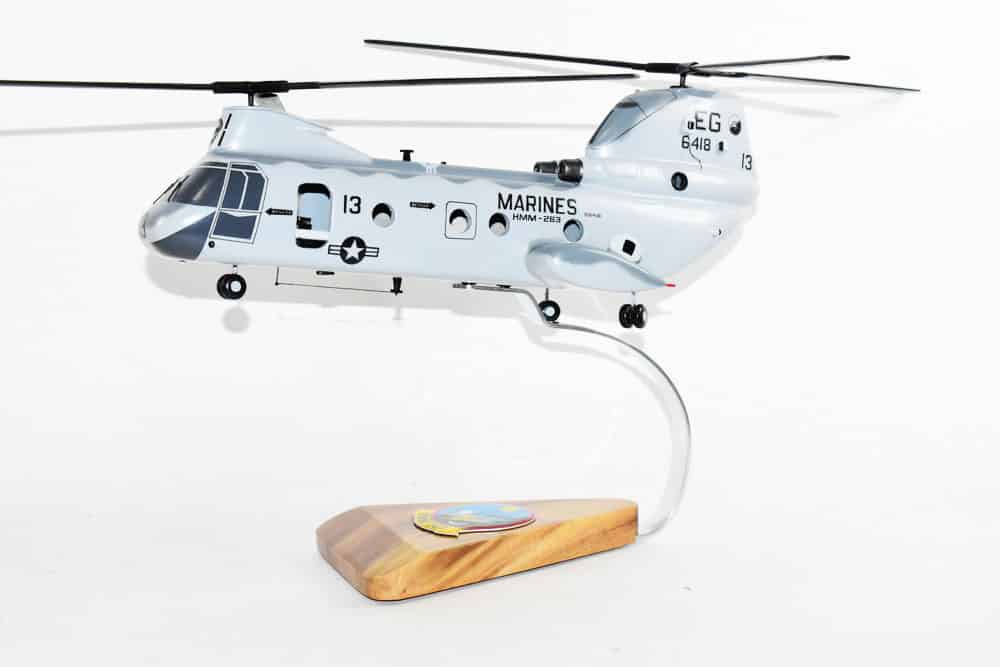 HMM-263 Thunder Chickens (6418) CH-46 Model