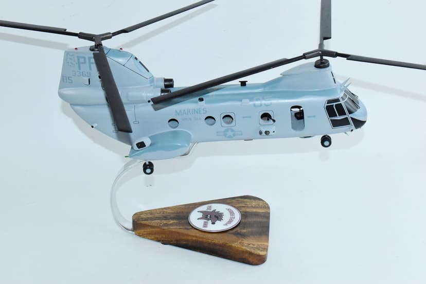 HMM-364 Purple Foxes CH-46 Model