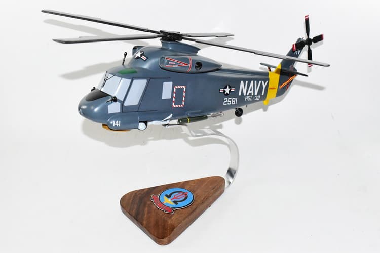 HSL-32 Invaders SH-2F Seasprite Model