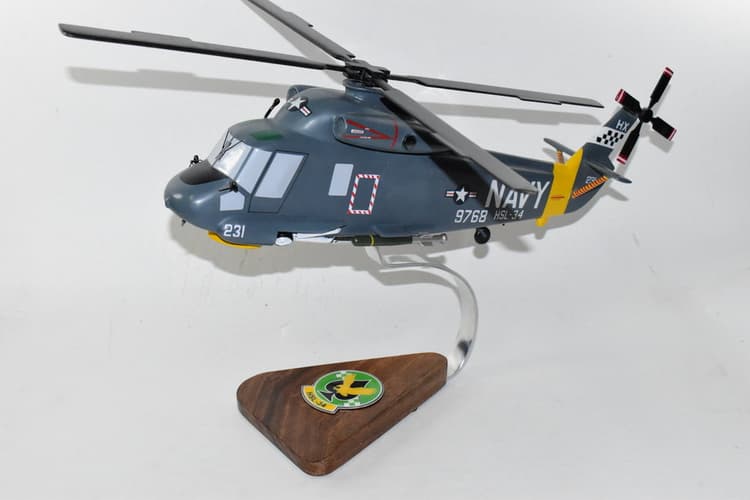 HSL-34 Green Checkers SH-2F Seasprite Model