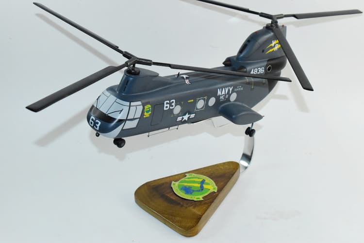 HC-11 Gunbearers CH-46 Model