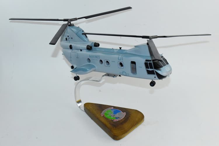 HMM-166 Sea Elk CH-46 Model