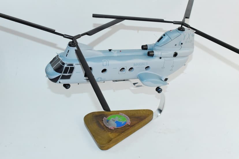 HMM-166 Sea Elk CH-46 Model