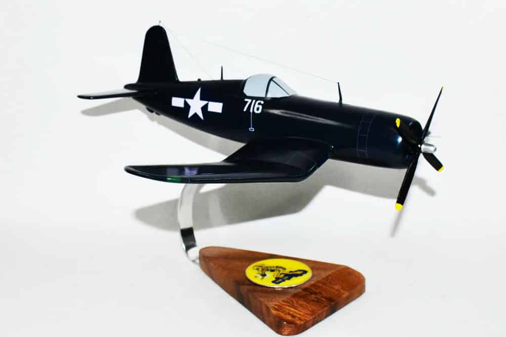 VMF-218 Hellions F4U-1D Corsair Model