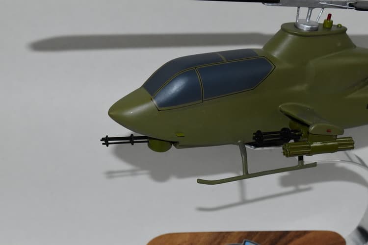 Bell® AH-1G Cobra, C TROOP 2/17 AIRCAV