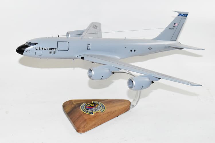 191st Air Refueling Squadron Ruddy Ducks KC-135 Model