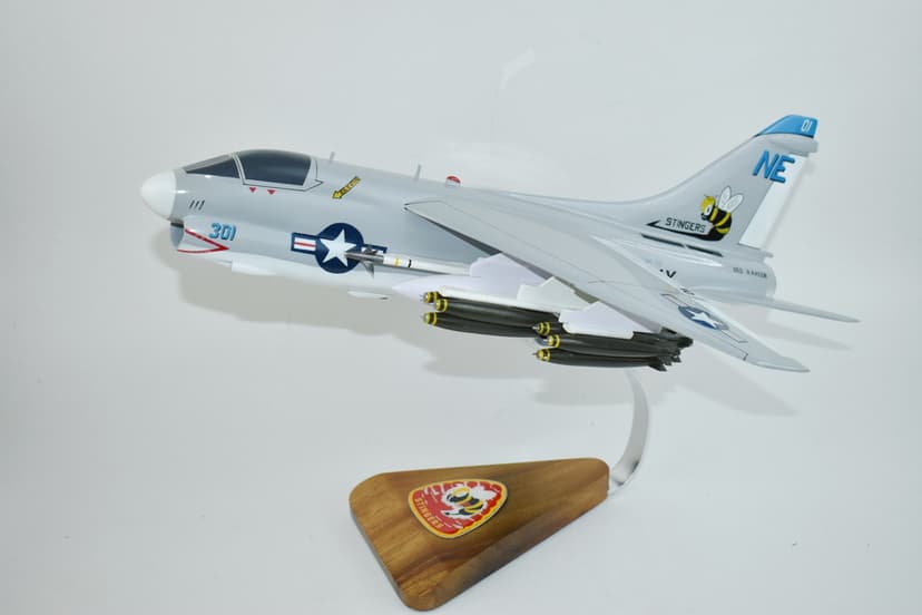 VA-113 Stingers A-7E USS Ranger Corsair II Model