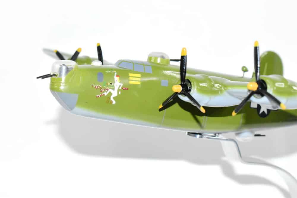 7th BS 'The Near Sighted Robin' B-24H Model