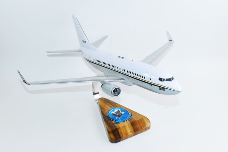 VR-61 Islanders C-40 Clipper Model