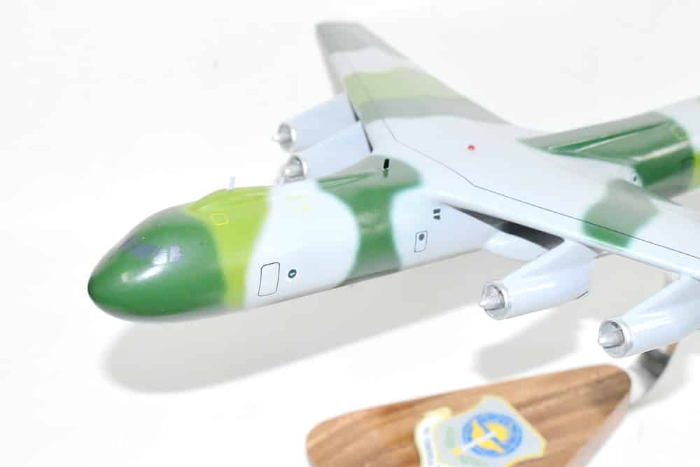 62nd Airlift Wing C-141b model