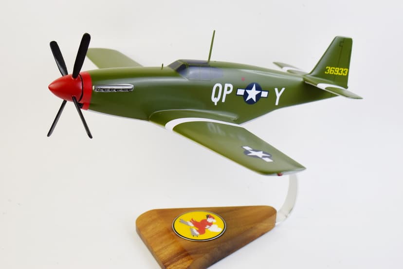 334th Fighter Squadron, 4th Fighter Group (1944) P-51 Mustang Model