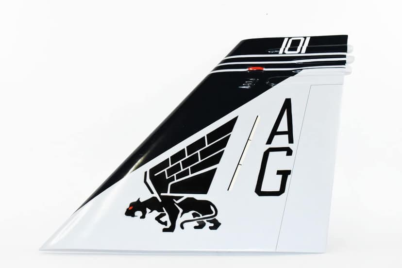 VFA-143 Pukin Dogs F/A-18 Hornet Tail
