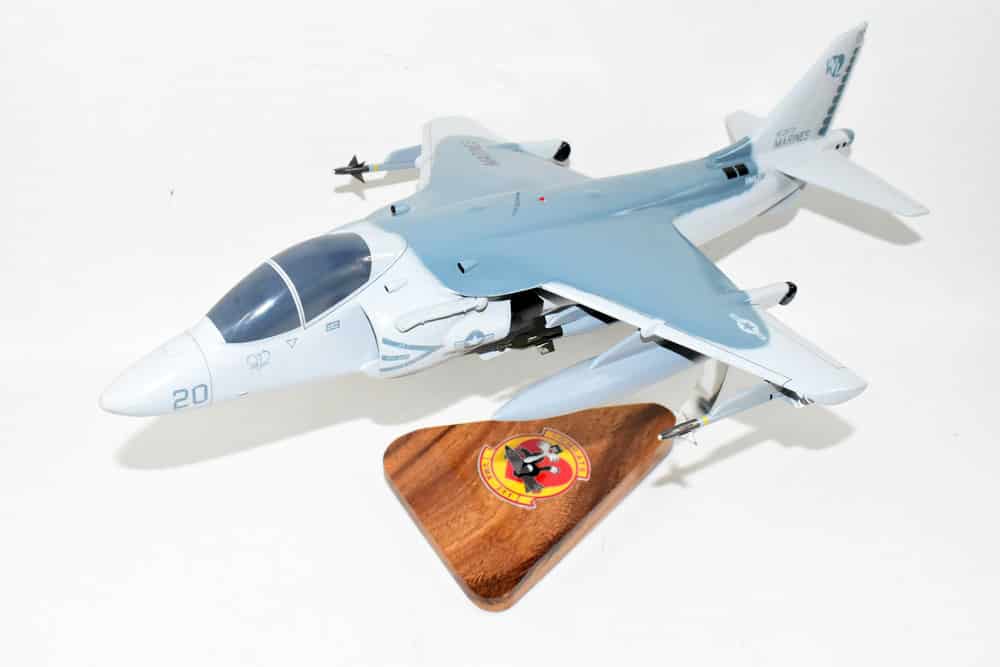 VMA-311 Tomcats AV-8B Harrier (WL-20) Model