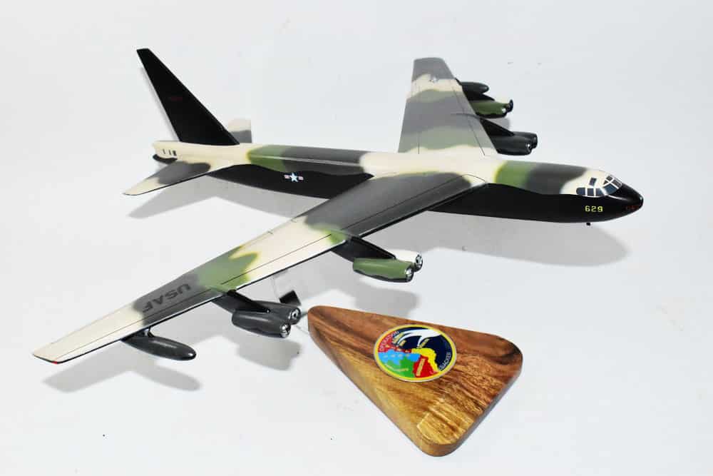 Operation Linebacker B-52D Model
